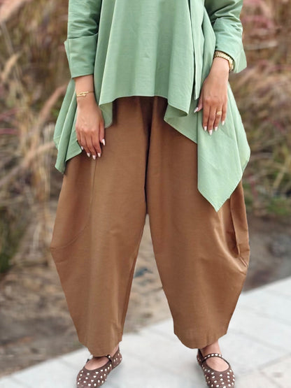 Balloon pants in brown