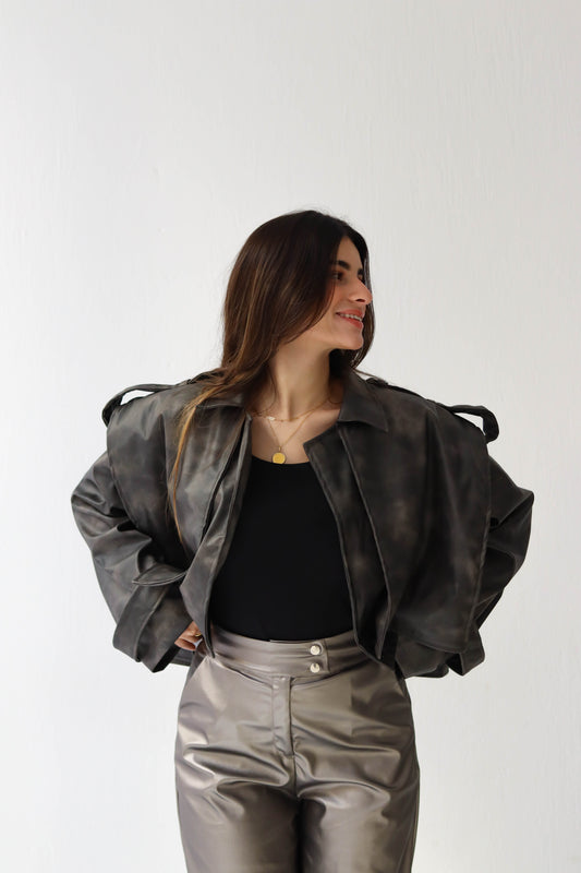 STATEMENT LEATHER JACKET