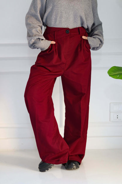 Pleated Pants in Burgundy